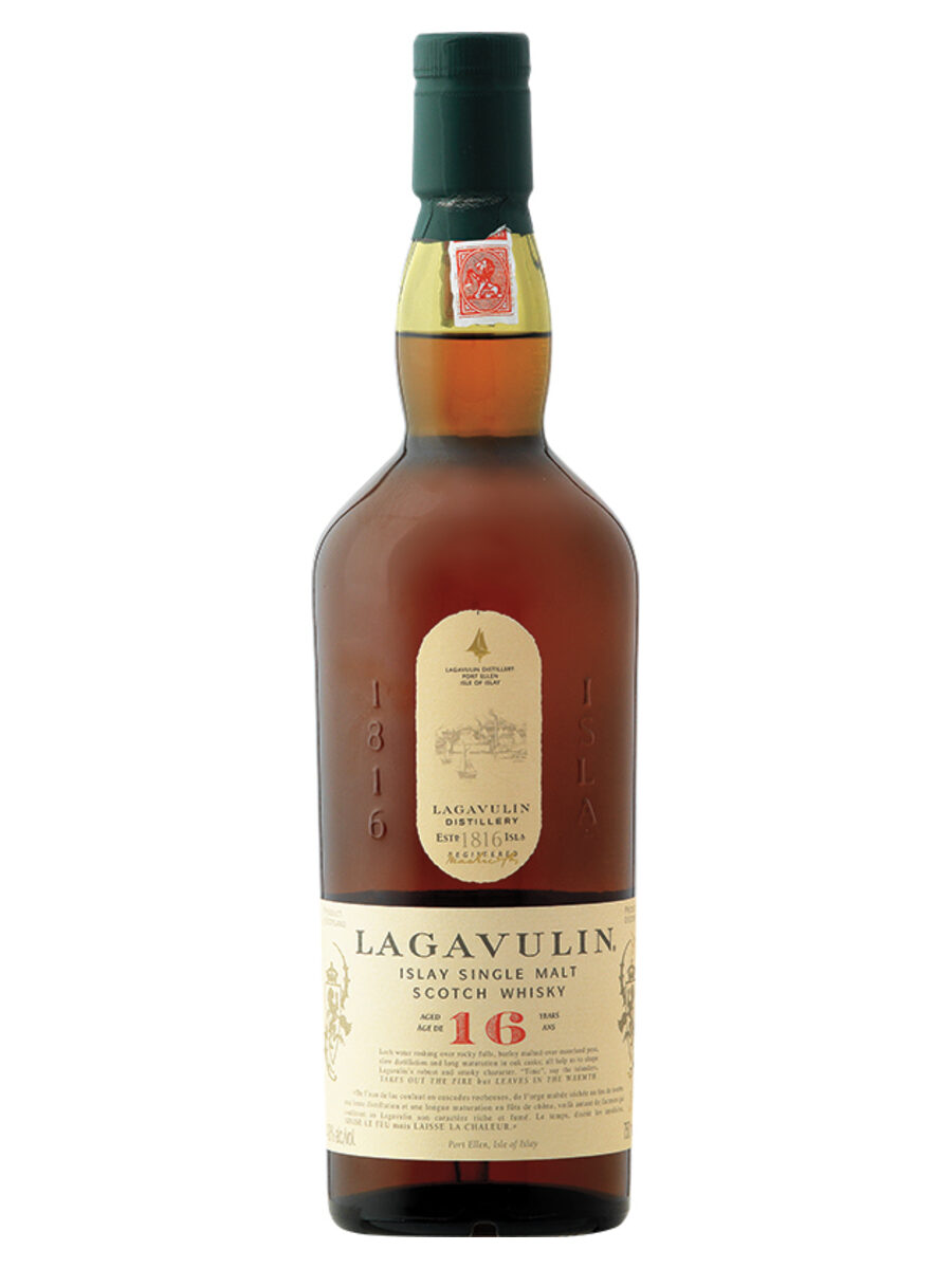 Lagavulin 16 Year Old bottle